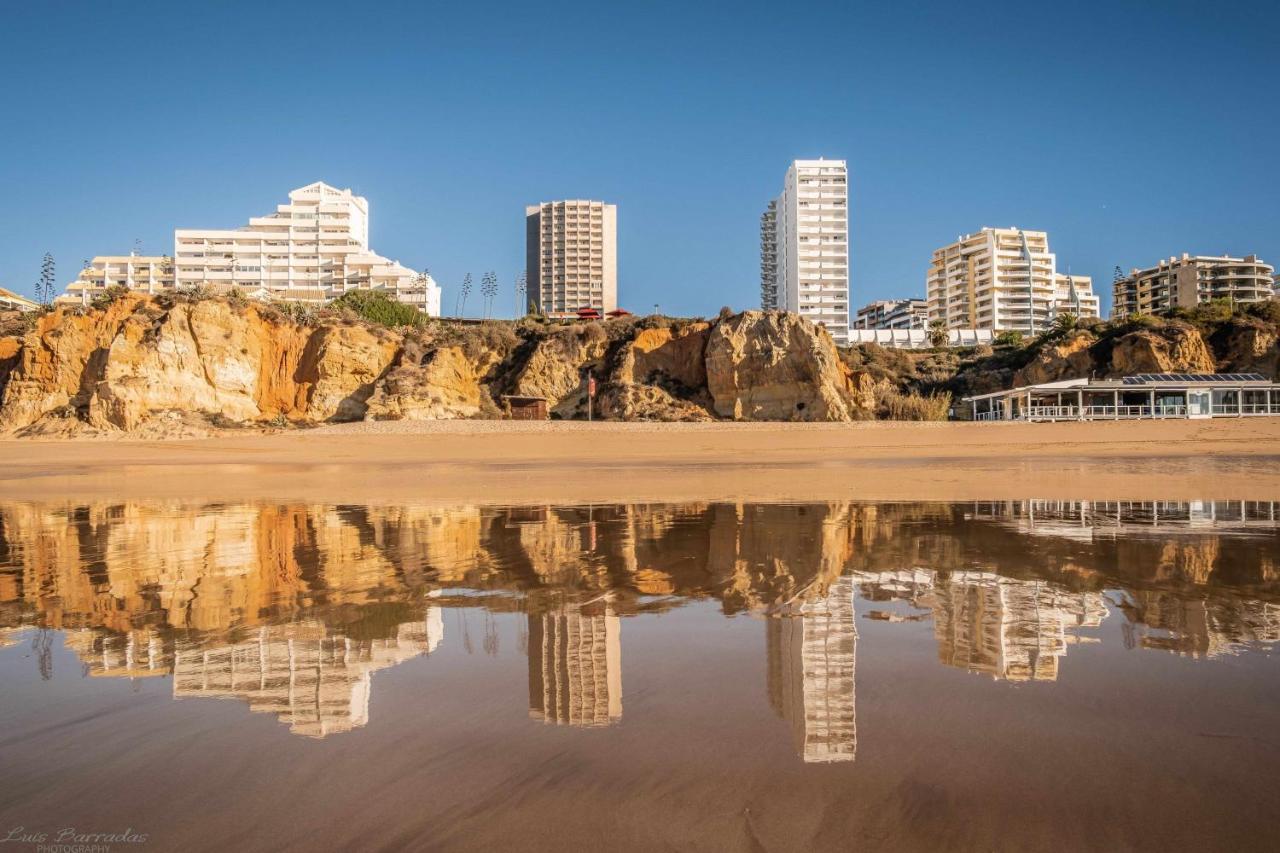 Apartamentos Torre Da Rocha Frente Ao Mar Portimão Exteriör bild