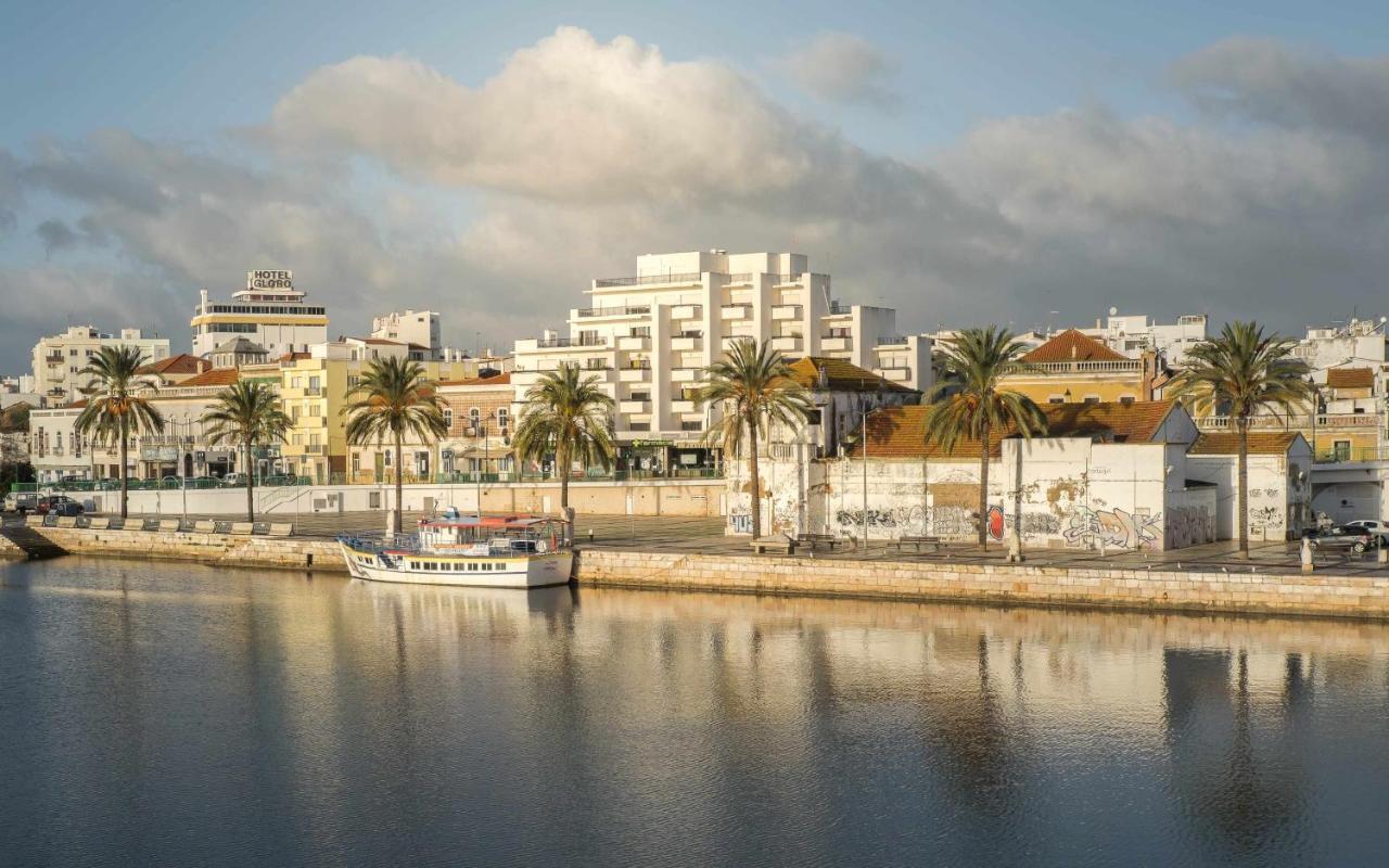 Apartamentos Torre Da Rocha Frente Ao Mar Portimão Exteriör bild