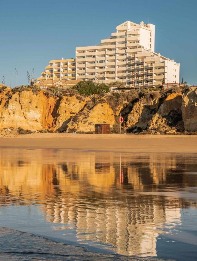 Apartamentos Torre Da Rocha Frente Ao Mar Portimão Exteriör bild