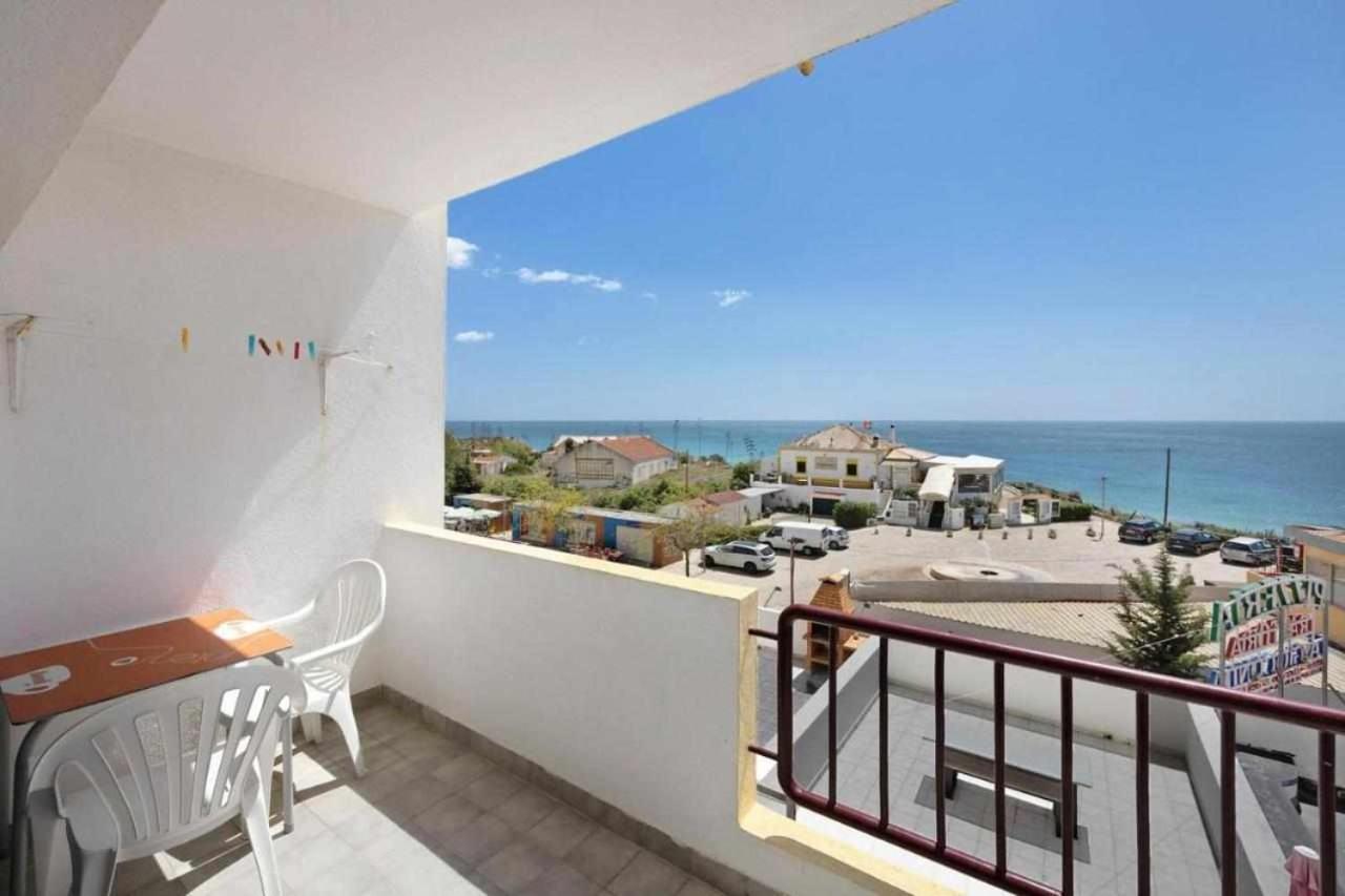 Apartamentos Torre Da Rocha Frente Ao Mar Portimão Exteriör bild